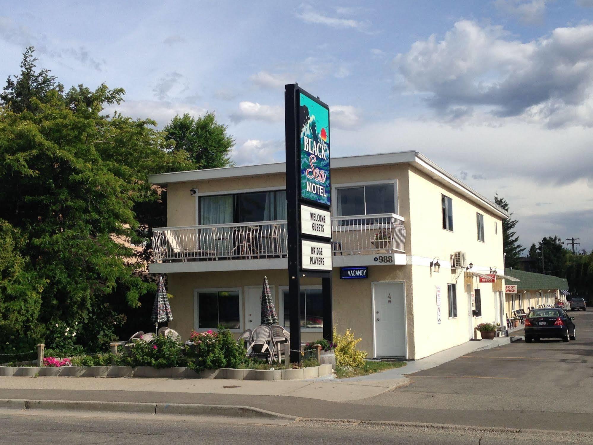بينتيكتون Black Sea Motel المظهر الخارجي الصورة